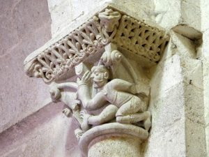 Chapiteau de l'Abbaye de Saint-Ferme, Gironde